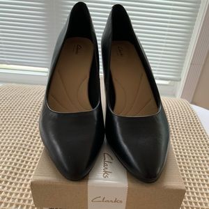 Clarks Calla Rose Heels